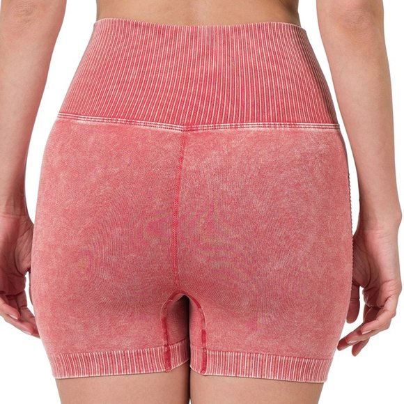 Zenana NWT Stone Washed Seamless High Waisted Shorts in Black - Picture 3 of 5